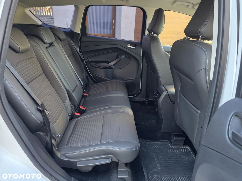 Ford Kuga 2.0 TDCi 4x4 Trend - 13