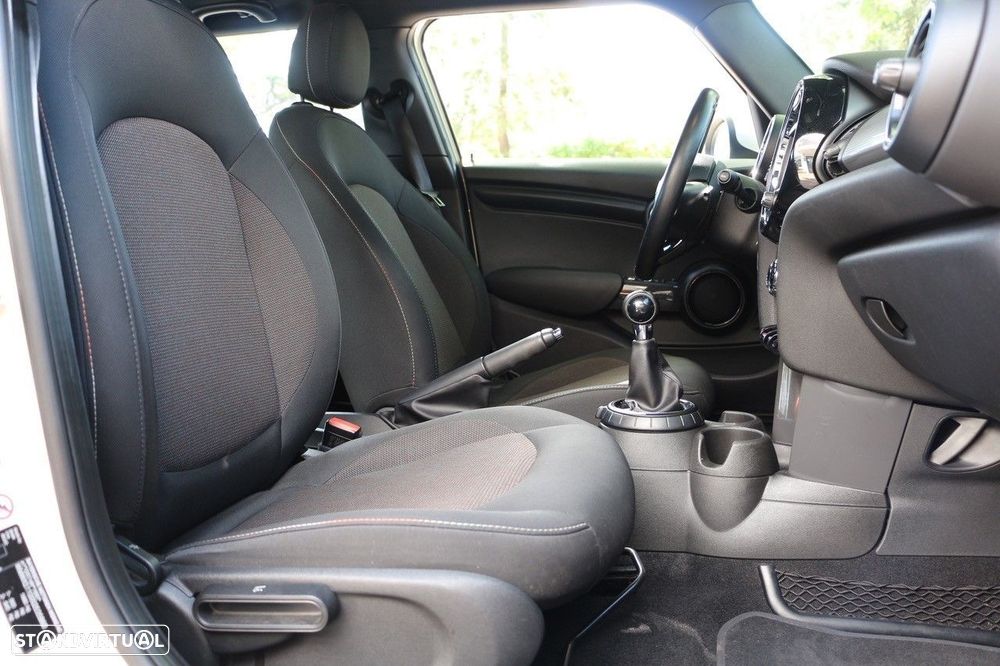 MINI 5 Portas One - 13