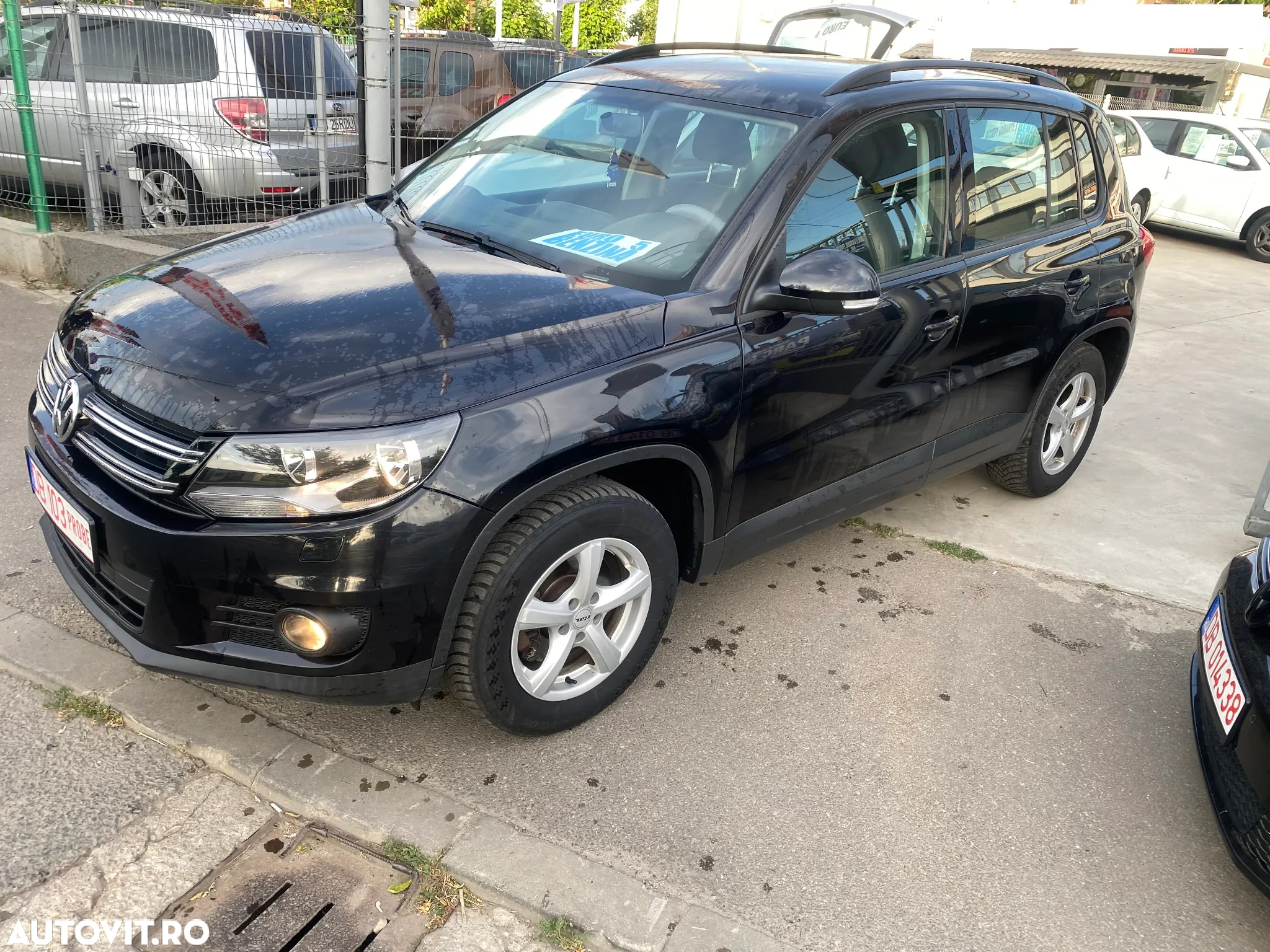 Volkswagen Tiguan 1.4 TSI BlueMotion Technology Trend & Fun - 2