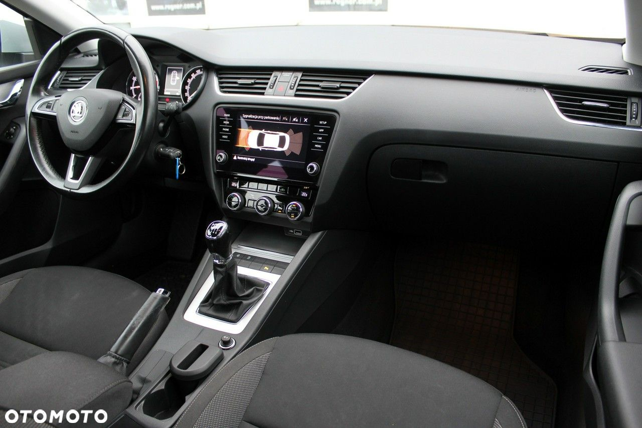Skoda Octavia - 10