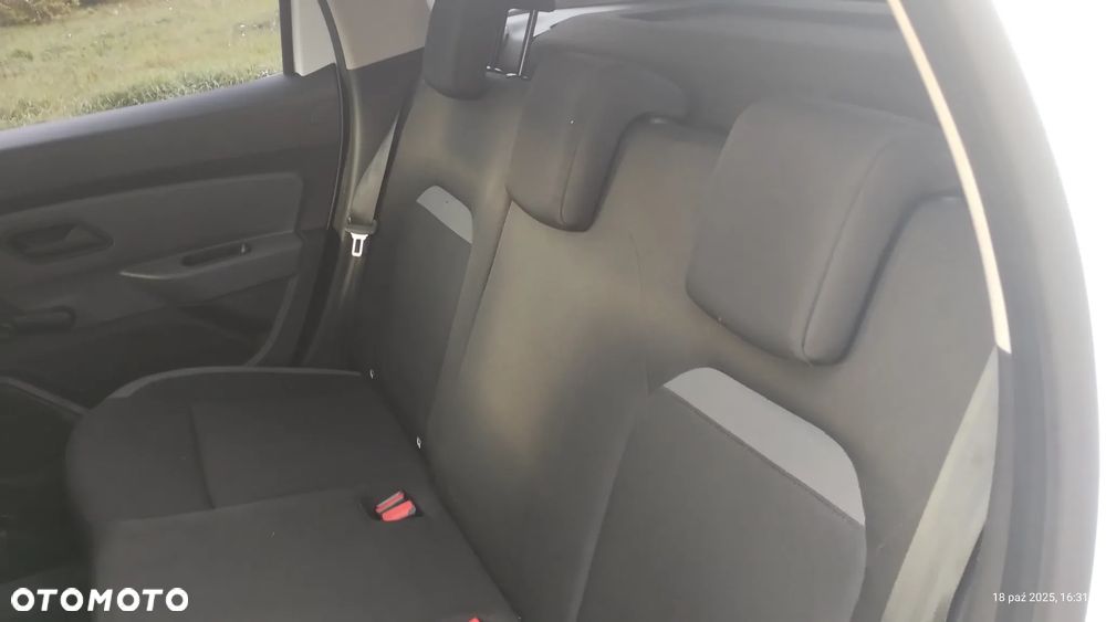 Dacia Duster 1.0 TCe Comfort - 14