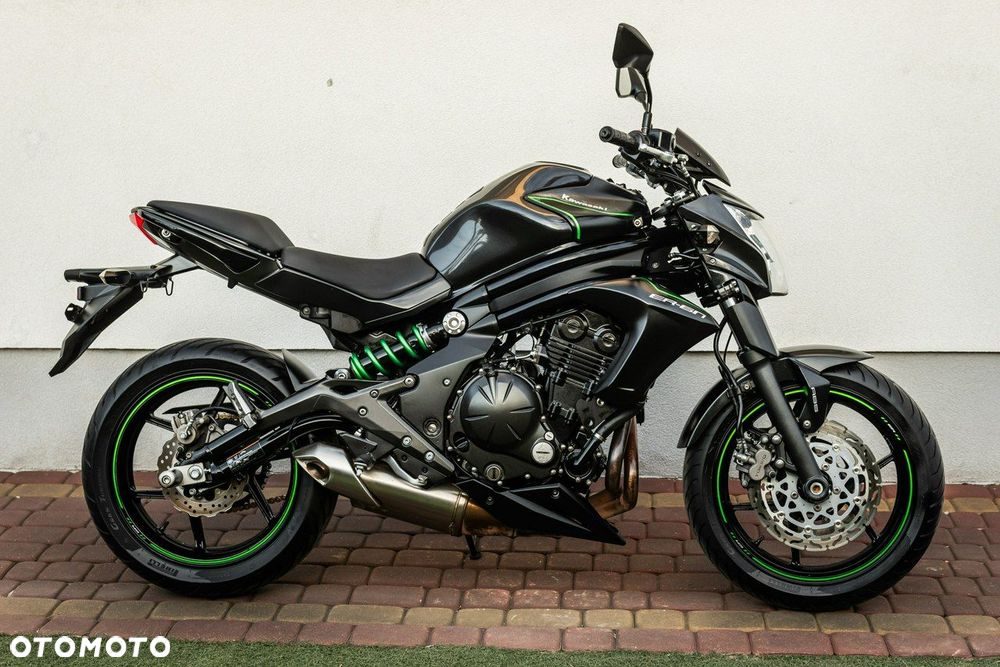 Kawasaki ER - 2