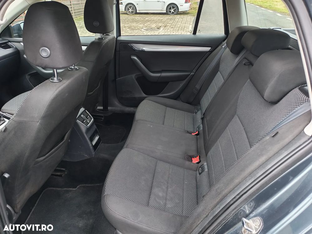 Skoda Octavia 1.6 TDI Green tec Solution - 4