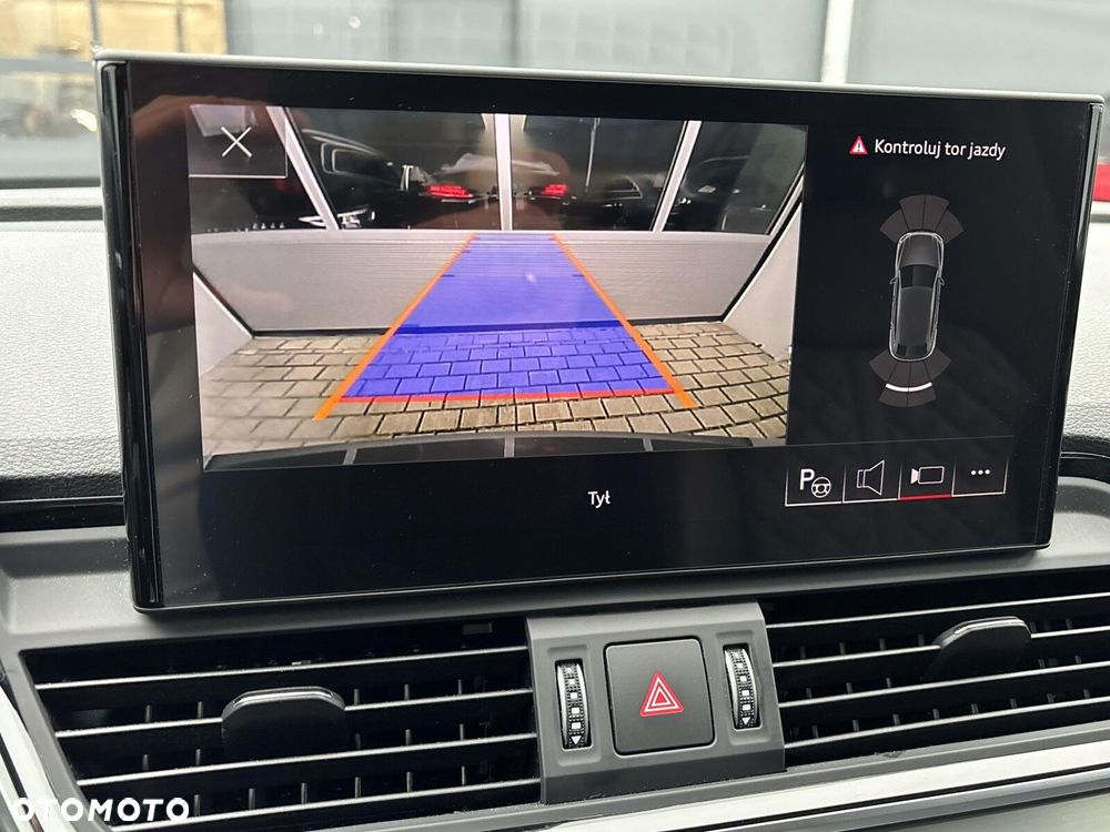 Audi Q5 Sportback - 29