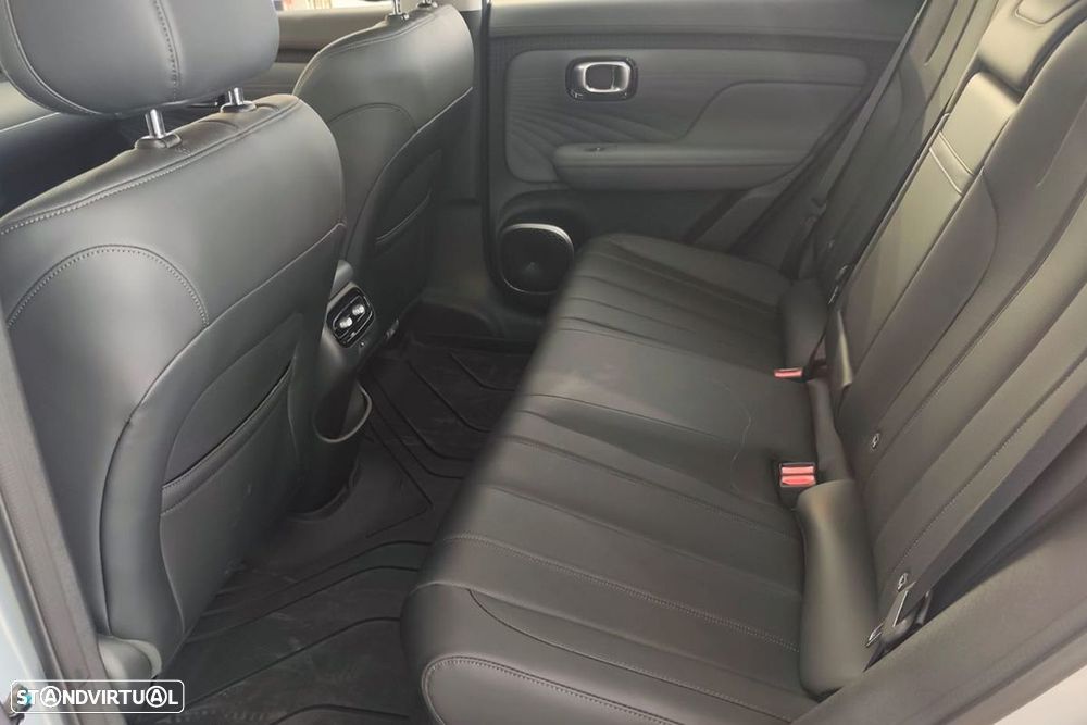 Aion UT 60 kWh Luxury - 8