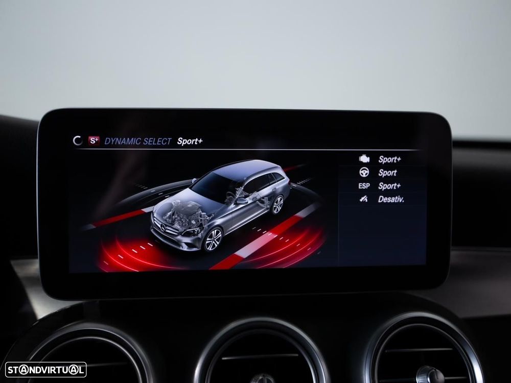 Mercedes-Benz C 300 de AMG Line - 35