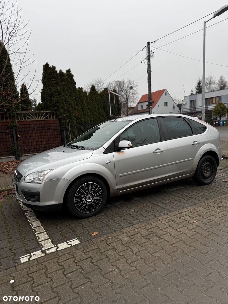 Ford Focus TDCi Ghia - 2