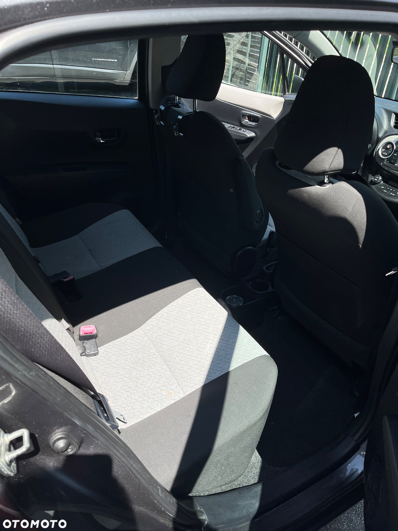 Toyota Yaris 1.0 VVT-i - 13