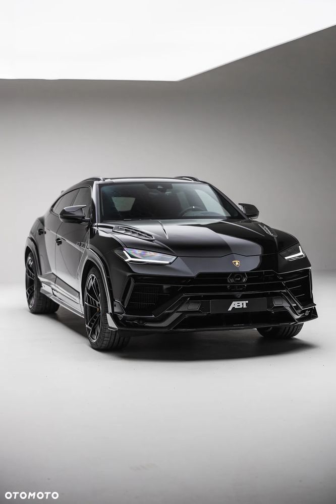 Lamborghini Urus - 10