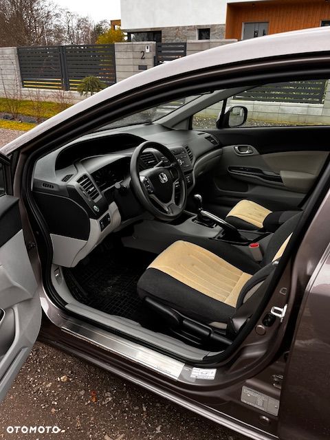 Honda Civic 1.8 i-VTEC Elegance - 4