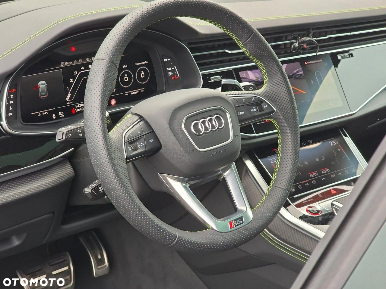 Audi RS Q8 - 18