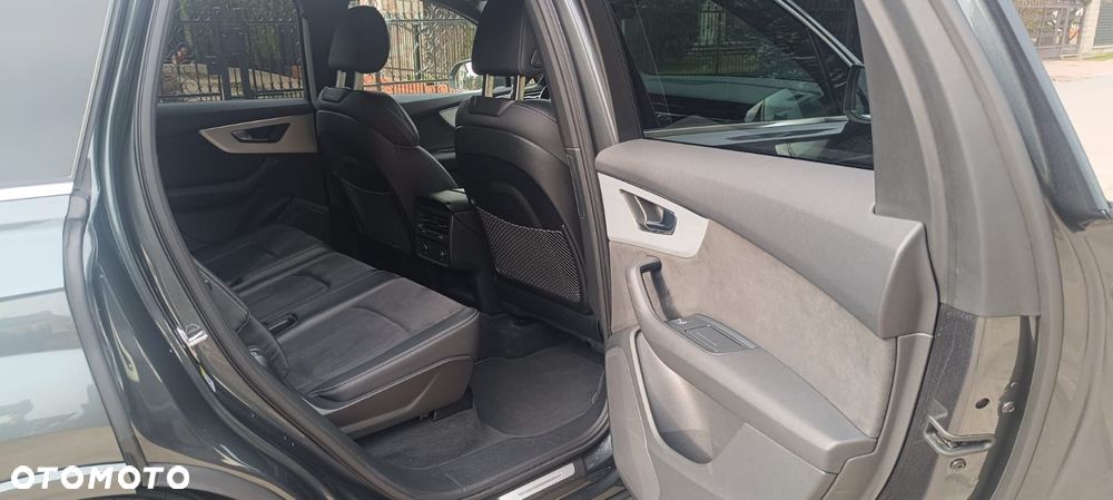 Audi Q7 45 TDI mHEV Quattro S Line Tiptr - 17