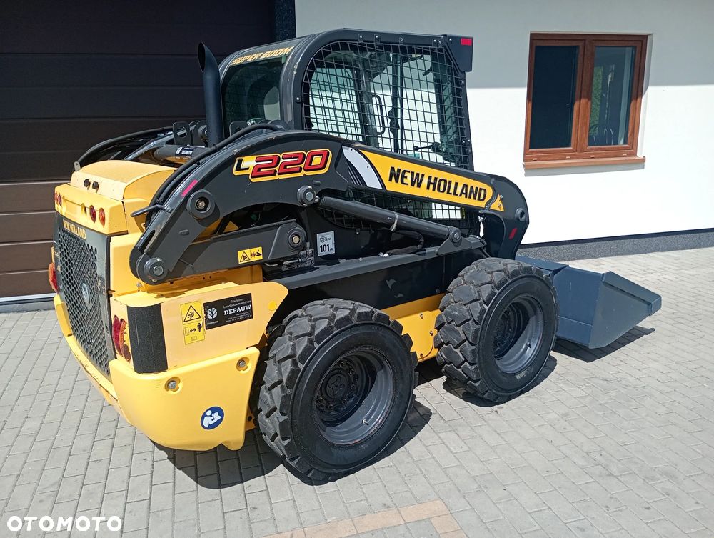 New Holland L220/2017rok/Bobcat/koparka/minikoparka/ładowarka/Miniładowarka - 5