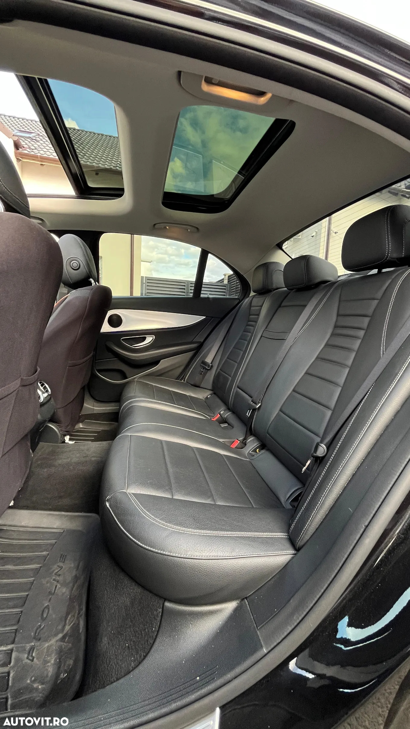Mercedes-Benz E 220 d T 9G-TRONIC Avantgarde - 15
