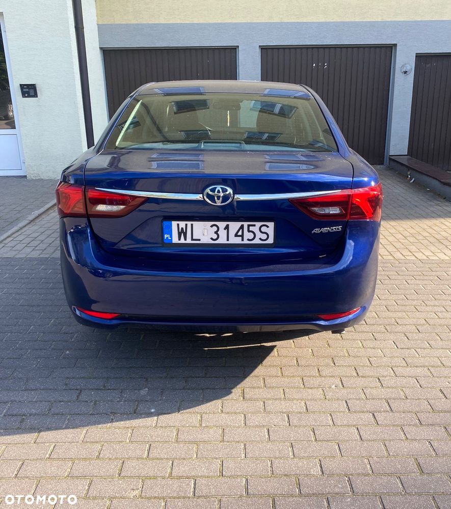 Toyota Avensis 2.0 D-4D Selection - 2
