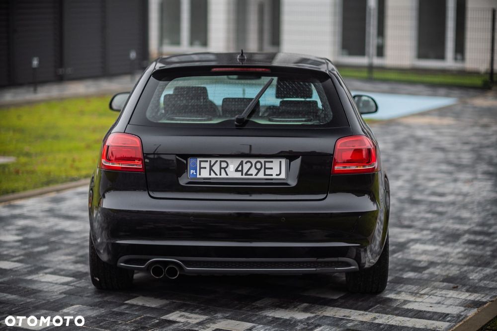 Audi A3 3-drzwiowe 2.0 TDI DPF Quattro Ambiente - 6
