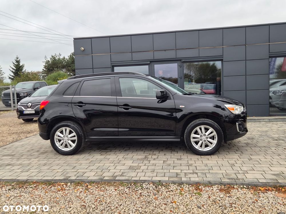 Mitsubishi ASX - 4