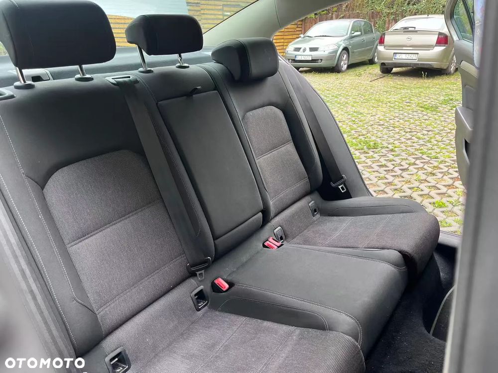 Volkswagen Passat 1.5 TSI EVO Comfortline DSG - 10