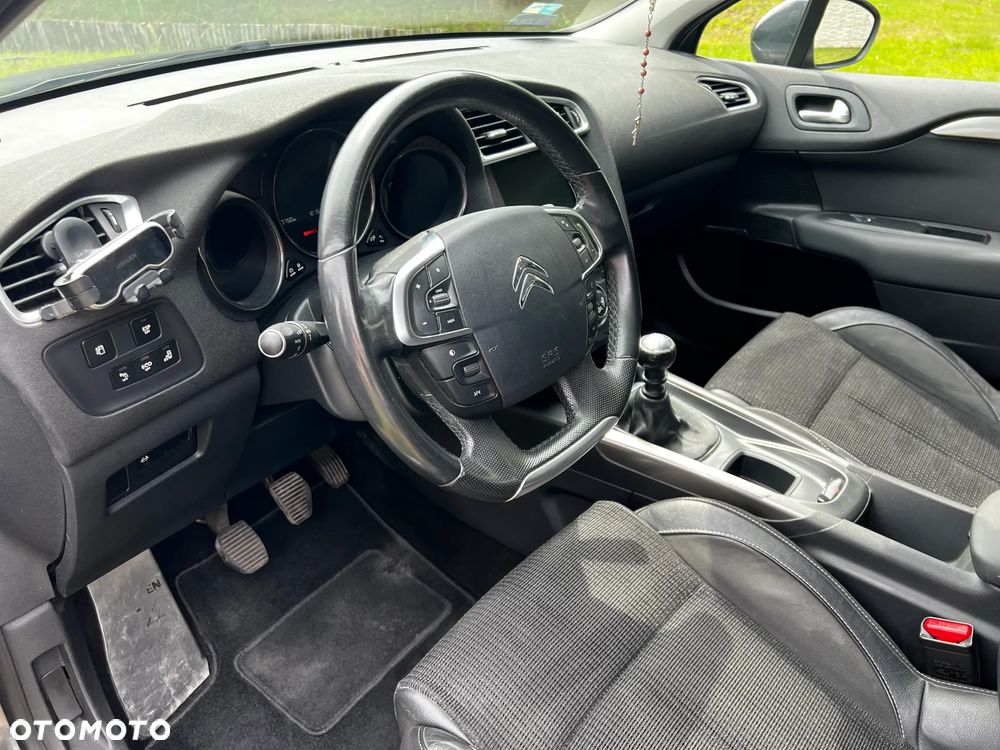 Citroën C4 1.6 HDi Exclusive - 12