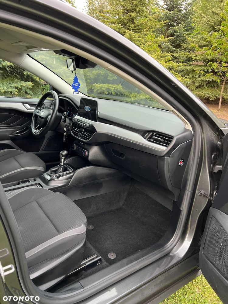 Ford Focus SW 1.5 EcoBlue S&S TITANIUM - 16