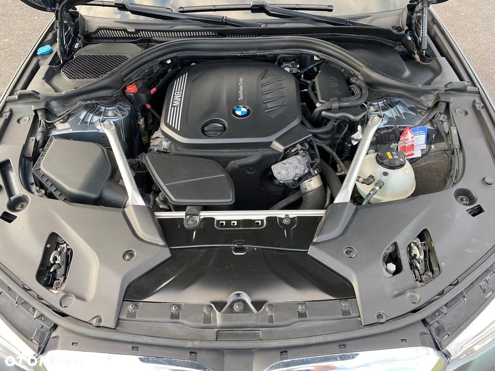 BMW Seria 5 520d - 9