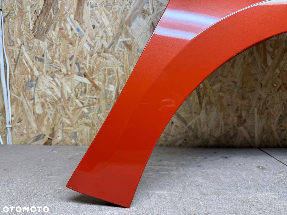 BŁOTNIK PRZÓD PRAWY PRZEDNI PRAWY OPEL CORSA F POMARAŃCZOWY - 26