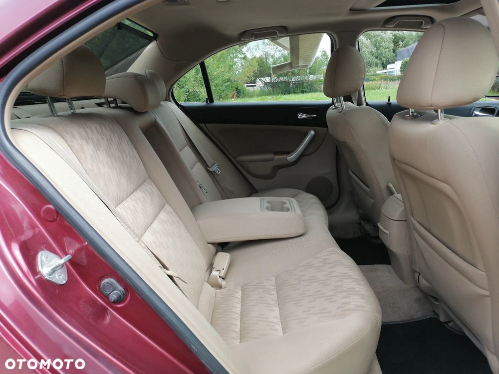 Honda Accord 2.4 Executive - 8