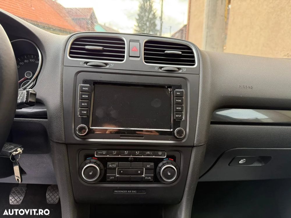 Volkswagen Golf 1.4 TSI Style - 12