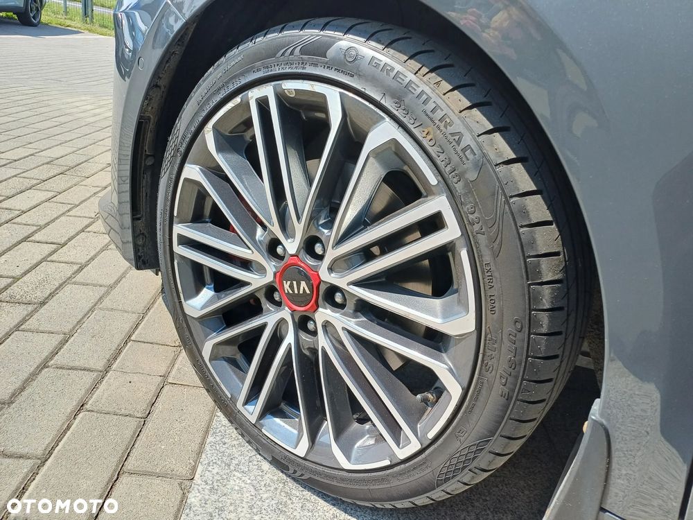 Kia ProCeed - 11