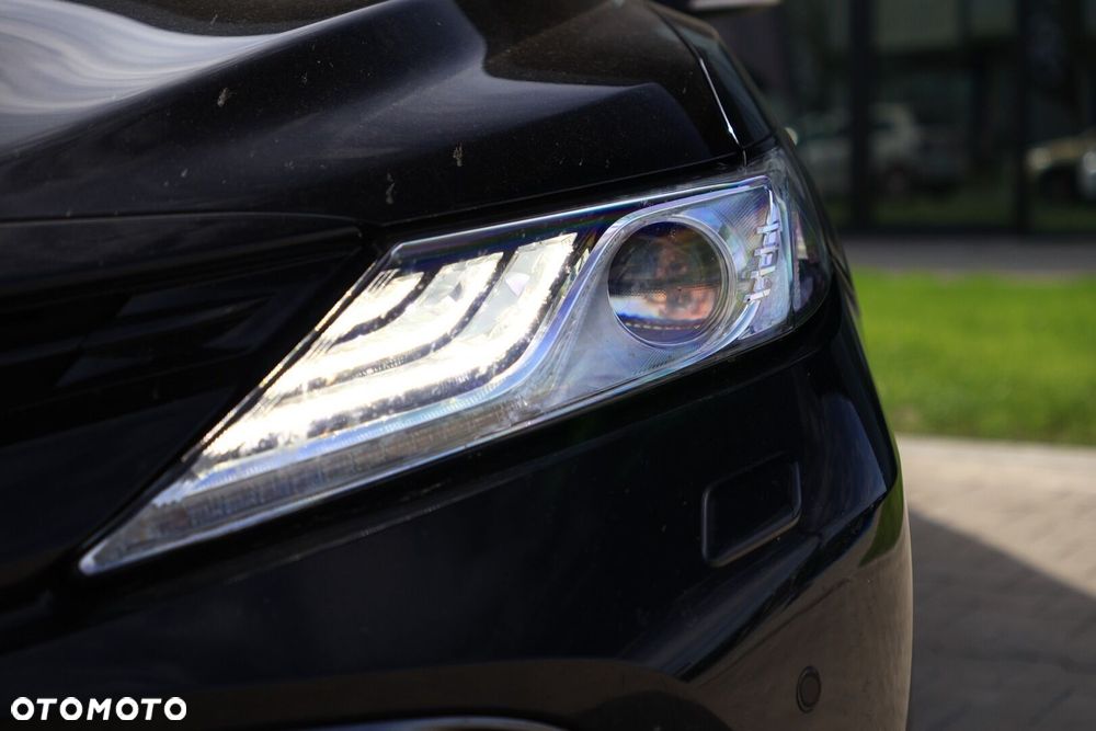 Toyota Camry 2.5 Hybrid Executive CVT - 7