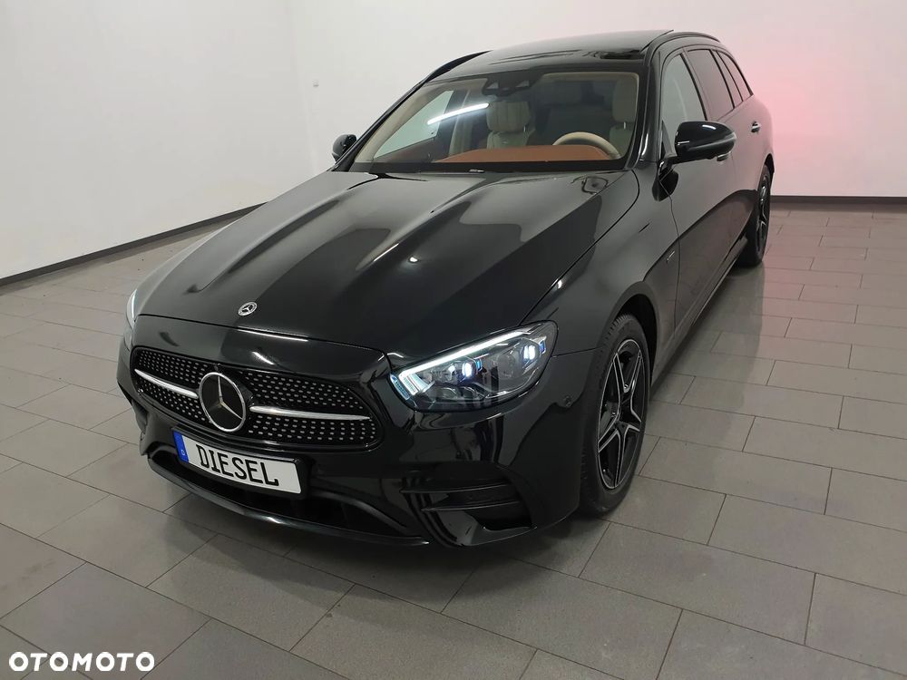 Mercedes-Benz Klasa E 300 de 4Matic 9G-TRONIC AMG Line - 36