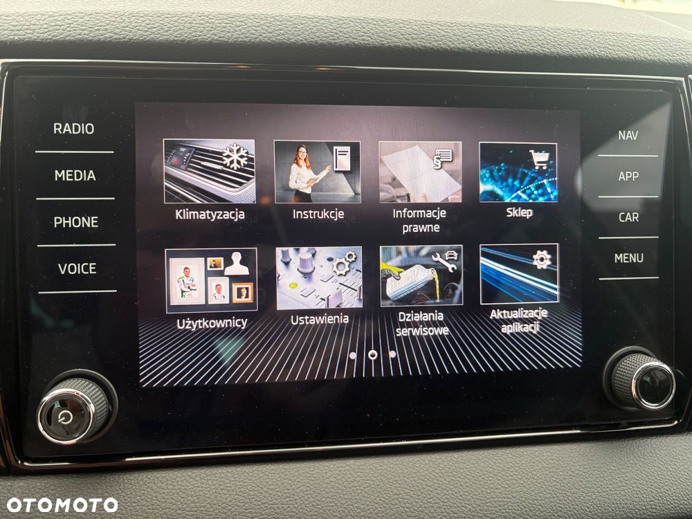 Skoda Karoq 2.0 TDI SCR 4x2 Ambition - 32