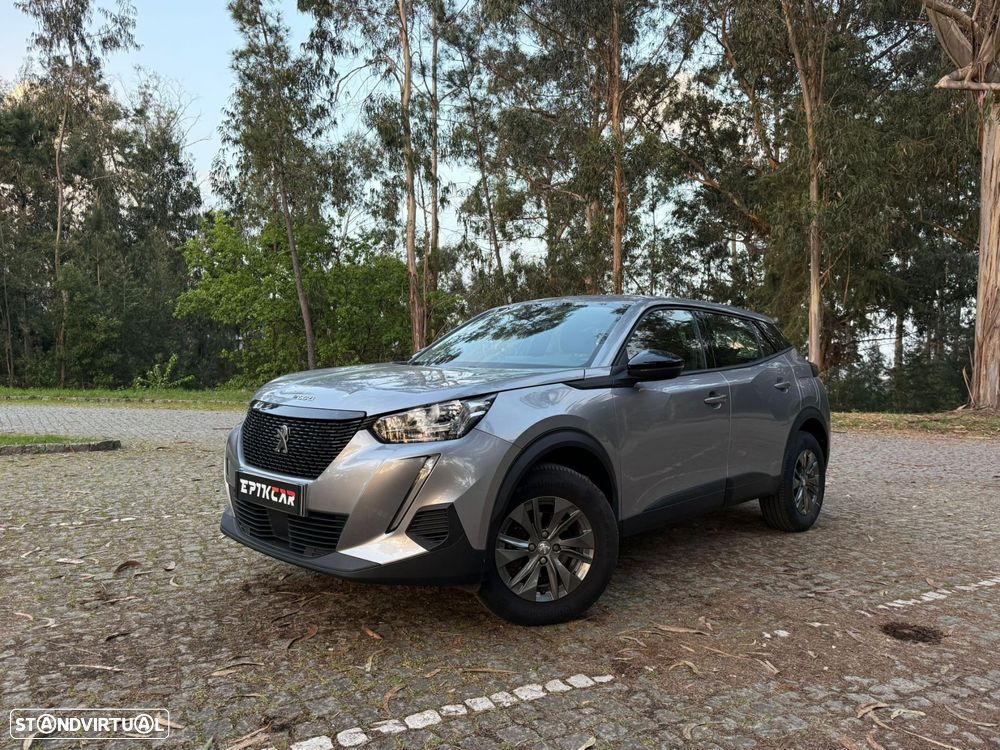 Peugeot 2008 1.2 PureTech Active EAT8 - 1