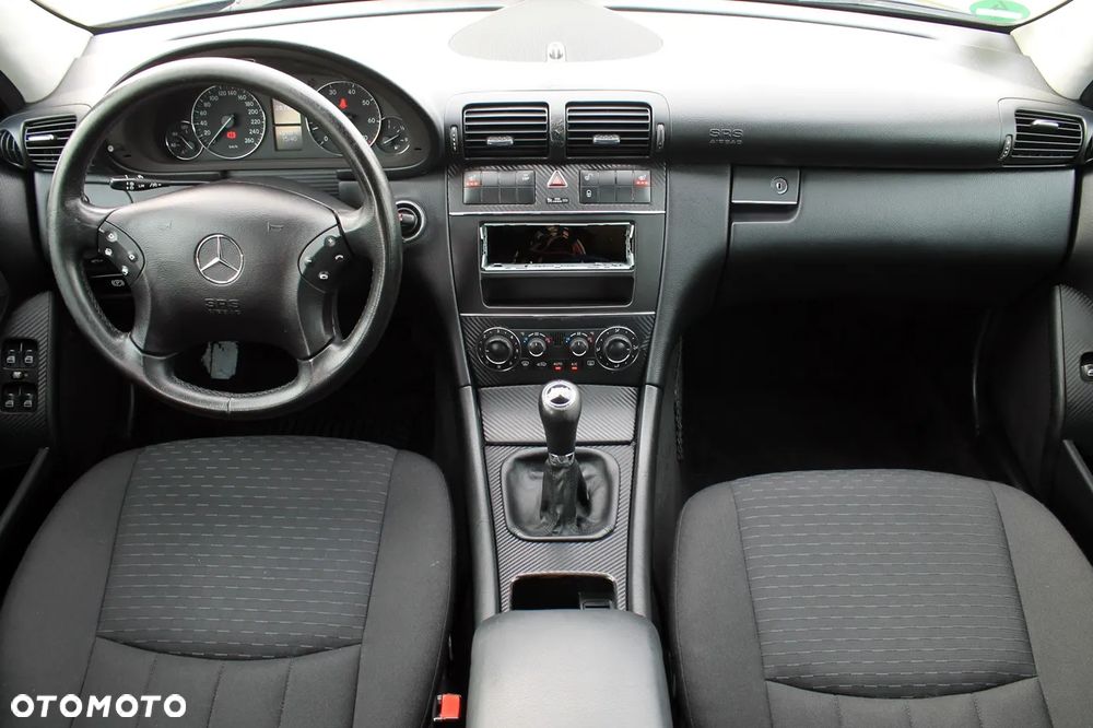 Mercedes-Benz Klasa C 180 Kompressor Elegance - 10