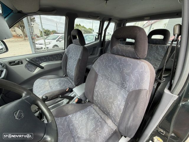 Nissan Terrano II 2.7 TD Sport - 15