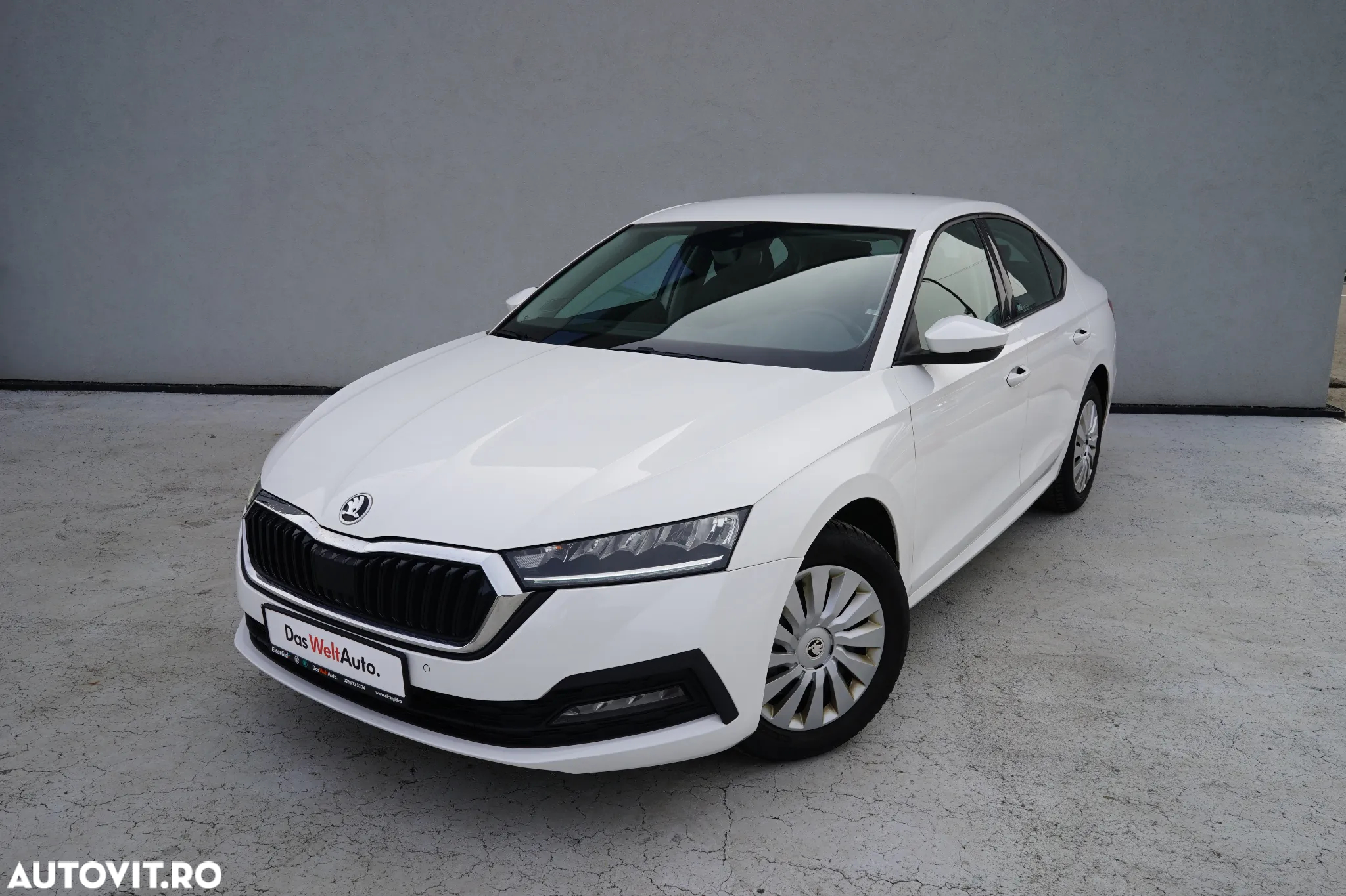 Skoda Octavia 2.0 TDI DSG Ambition - 2