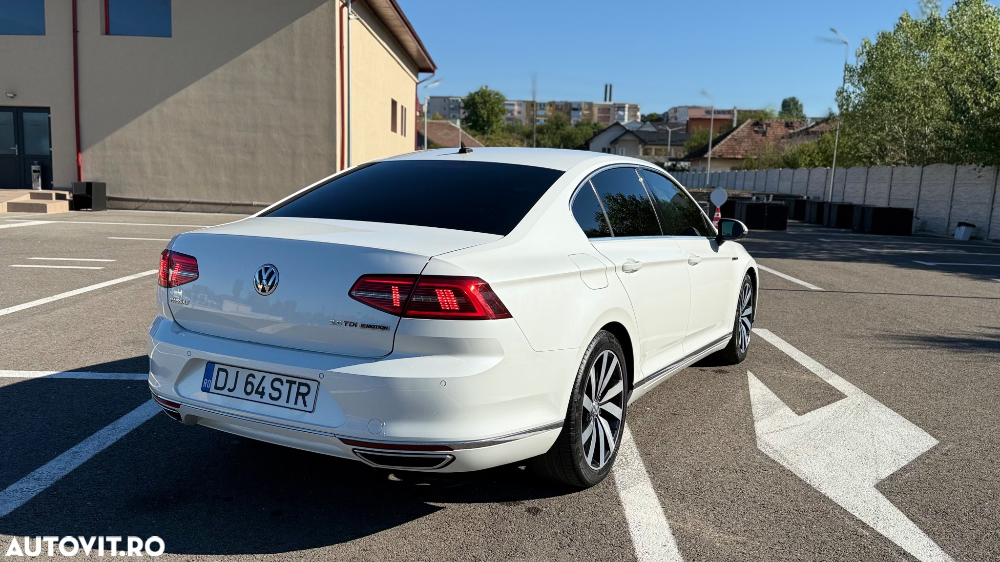 Volkswagen Passat 2.0 BiTDI DSG 4Mot Highline - 18