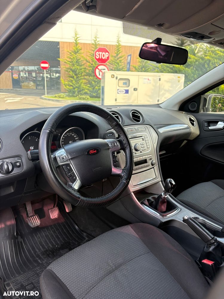 Ford Mondeo 1.8 TDCi Trend - 7