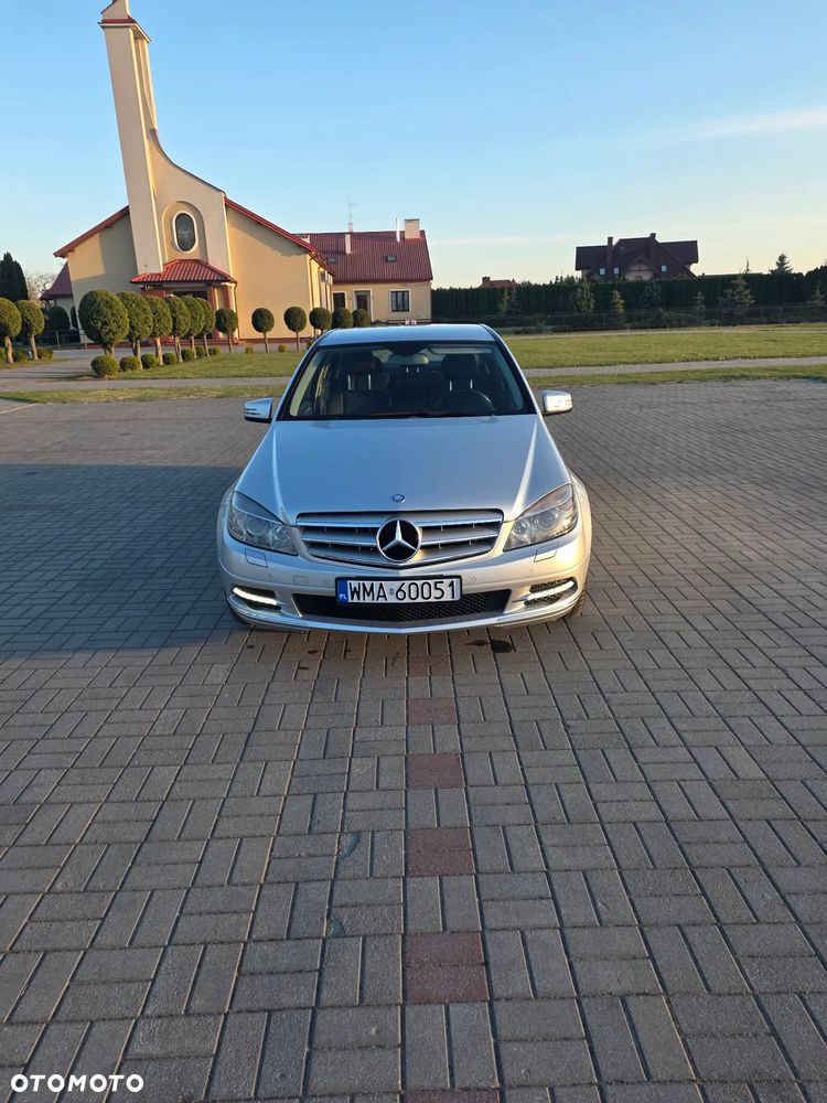 Mercedes-Benz Klasa C 220 CDI 7G-TRONIC Avantgarde Edition - 3