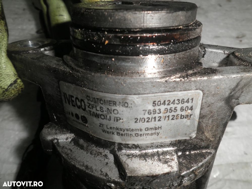 Pompa servodirectie iveco daily 4 fiat ducato 3.0 d 504243641 7693955604 - 3