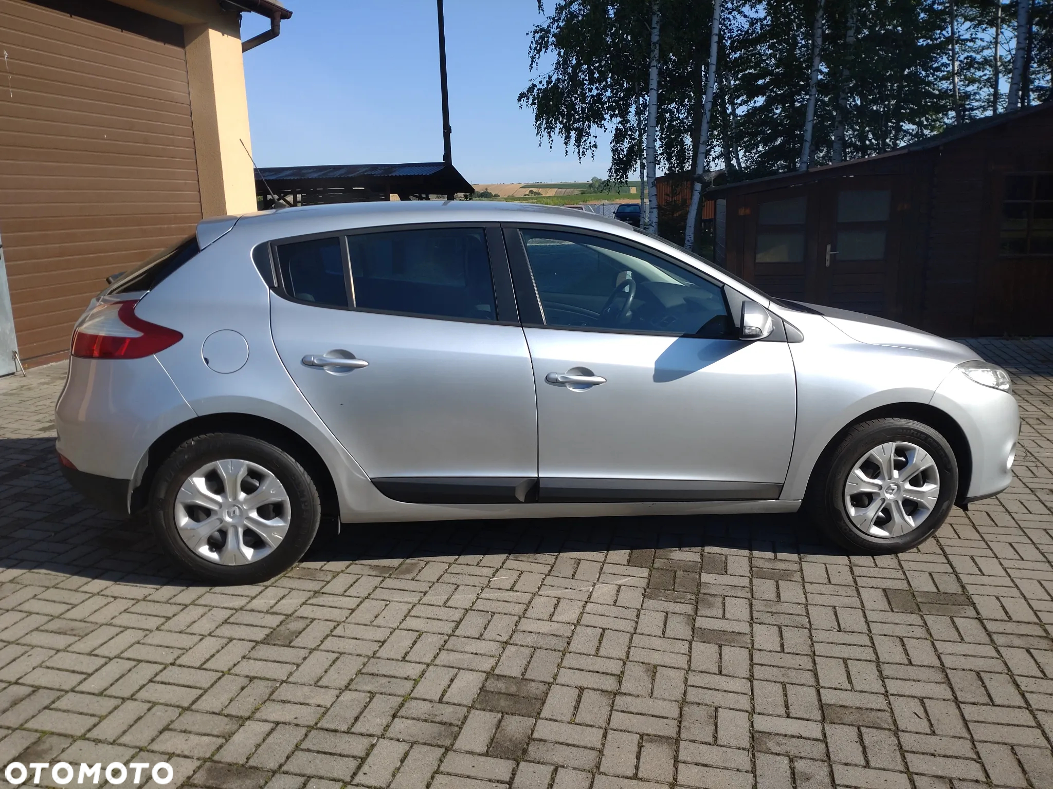 Renault Megane 1.6 16V 100 Authentique - 10
