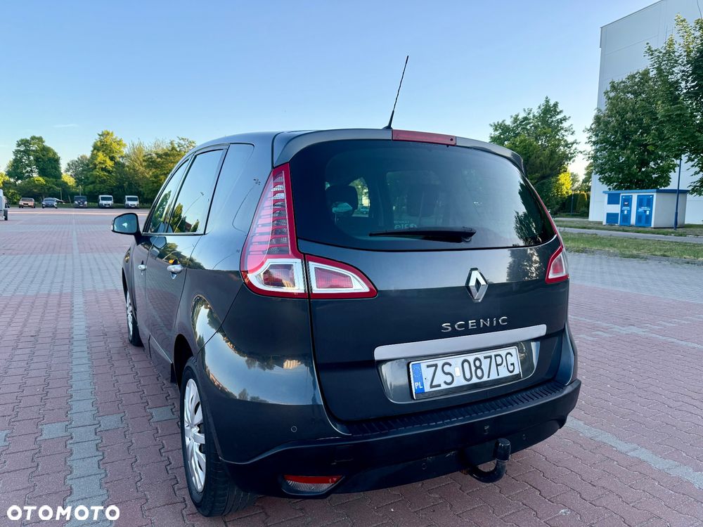 Renault Scenic 2.0 16V 140 CVT Dynamique - 5
