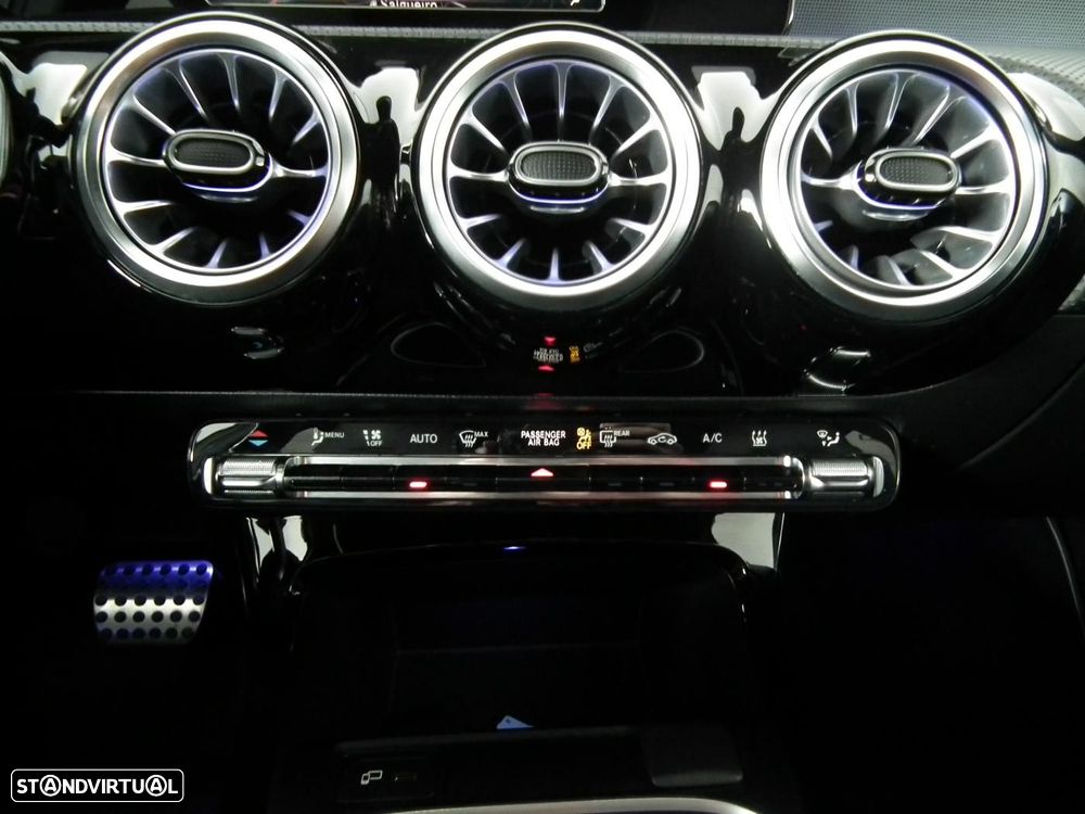 Mercedes-Benz A 250 e 8G-DCT Edition AMG Line - 20