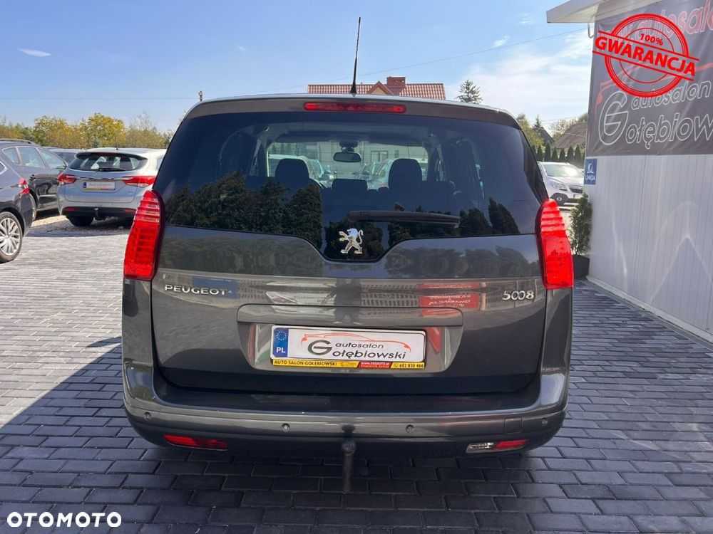 Peugeot 5008 - 9