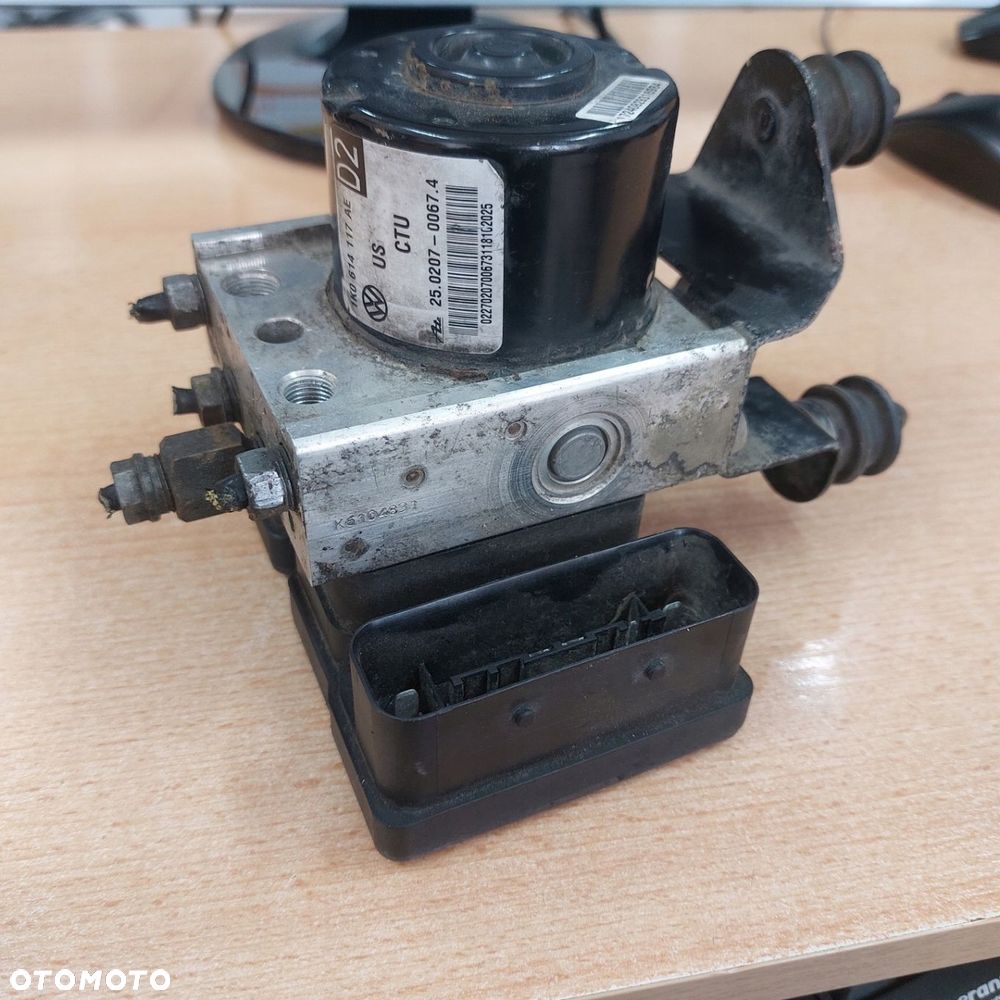 VOLKSWAGEN pompa abs 1KO907379AF 1KO614117AE - 1
