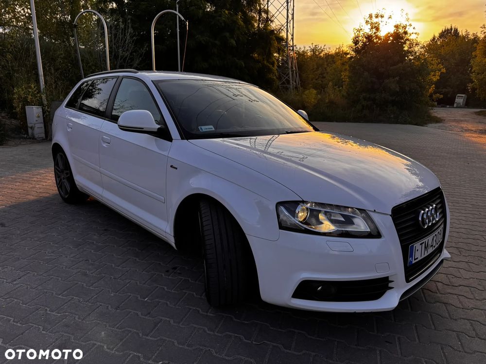 Audi A3 Sportback - 13