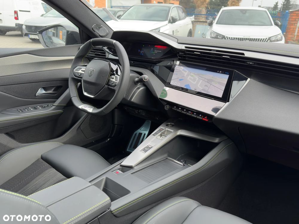 Peugeot 408 1.2 PureTech mHEV GT S&S e-DSC6 - 13