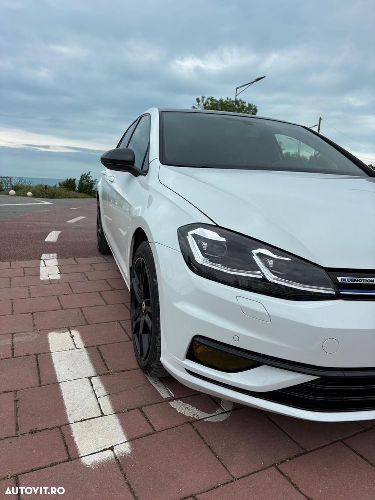 Volkswagen Golf - 4