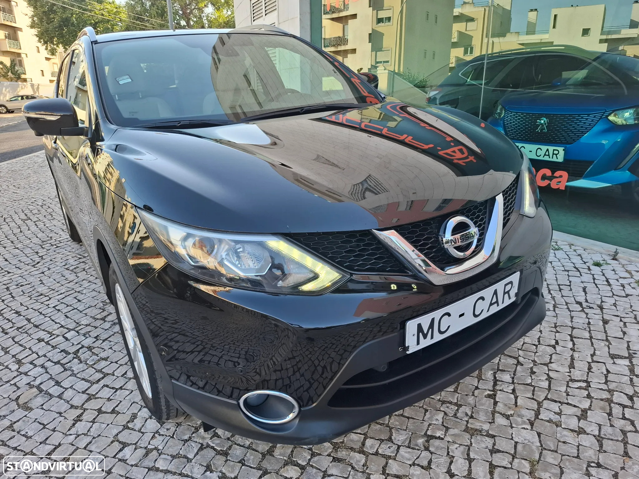 Nissan Qashqai 1.5 dCi Tekna Alcantara - 52
