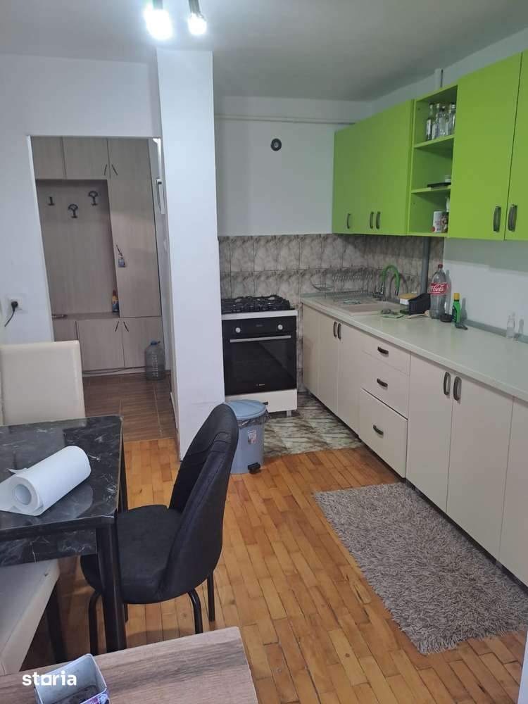 Apartament 3 camere 68 mp, etajul 4/5 - zona Porolissum — fotografia 1